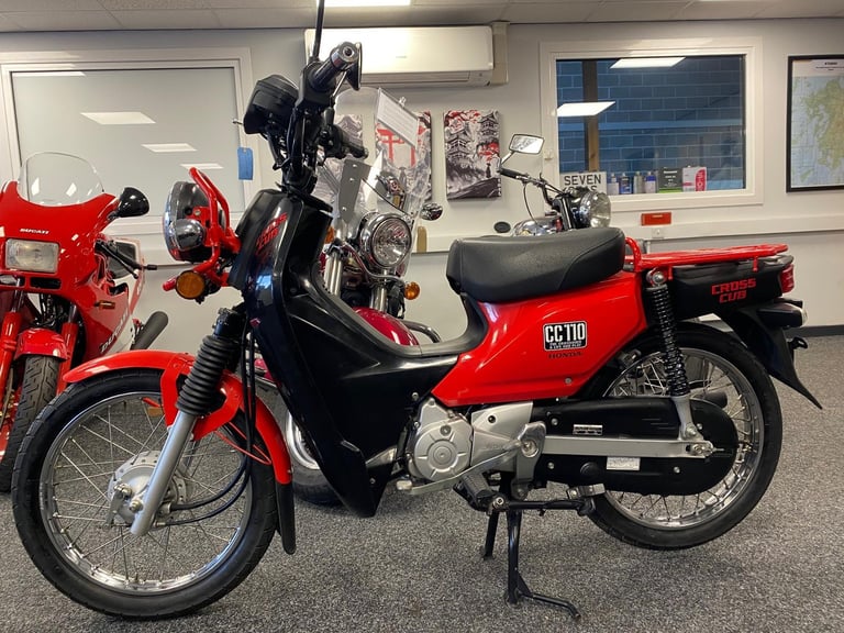 2013 JDM Honda CC110 Cross Cub in red and black