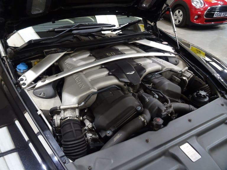 Aston Martin DB9 V12 Touchtronic Automatic *ULTRA LOW MILEAGE*ONLY 32000 MILES*