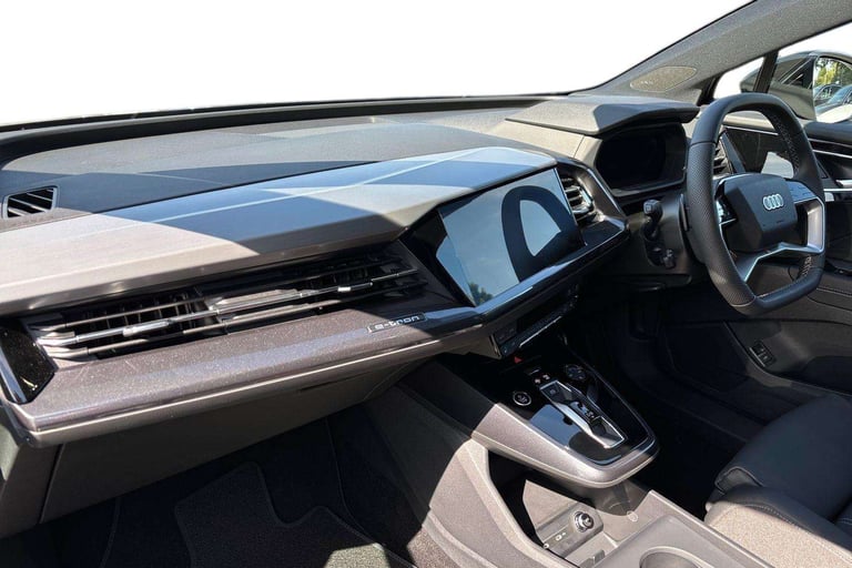 2025 Audi Q4 e-tron 250kW 55 Quattro 82kWh Black Edition 5dr Auto ESTATE ELECTRIC Automatic