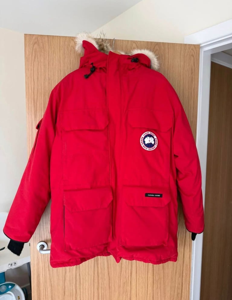 image for Genuine mens red expedition canada goose coat