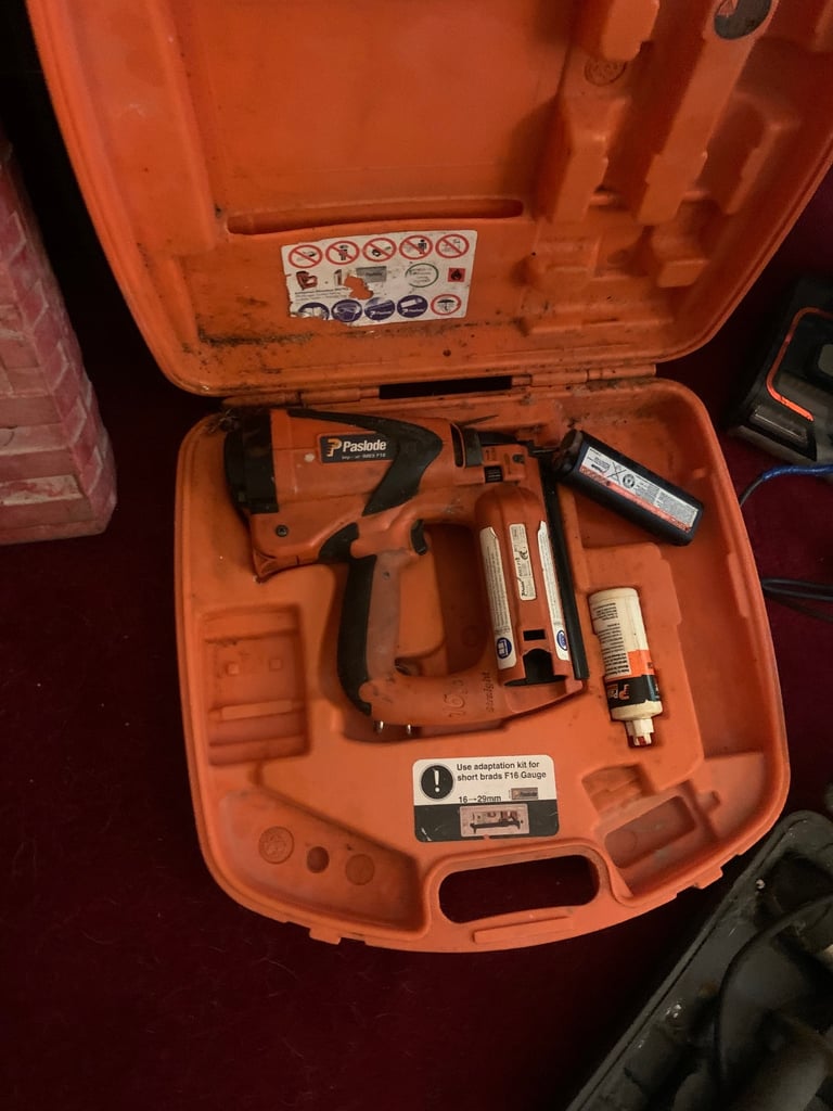 image for Nail gun with hard case etc / May deliver 