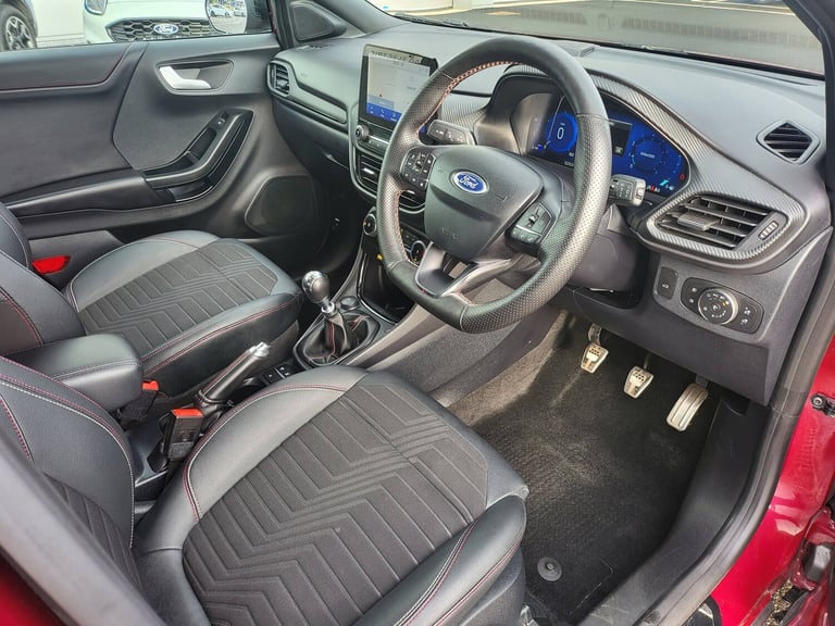 2023 Ford Puma 1.0 EcoBoost Hybrid mHEV Vivid Ruby Edition 5dr Hatchback HYBRID ELECTRIC Manual