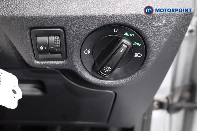 2021 Skoda Kamiq 1.0 TSI 110 SE Drive 5dr DSG SUV Petrol Automatic