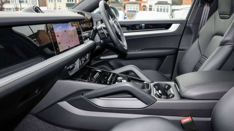 2025 Porsche Cayenne S Coup Coupe Petrol Automatic