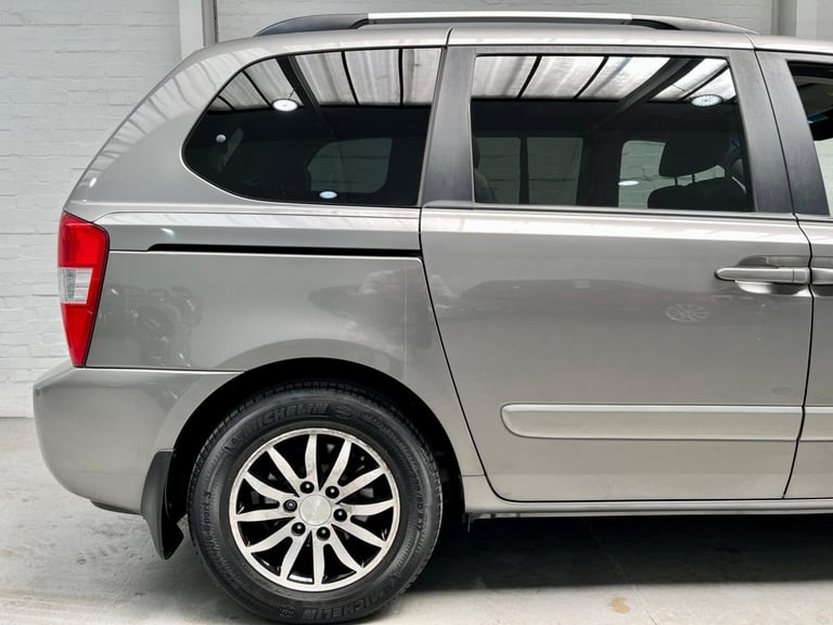 2010 Kia Sedona 2.2 CRDi 3 5dr MPV Diesel Manual