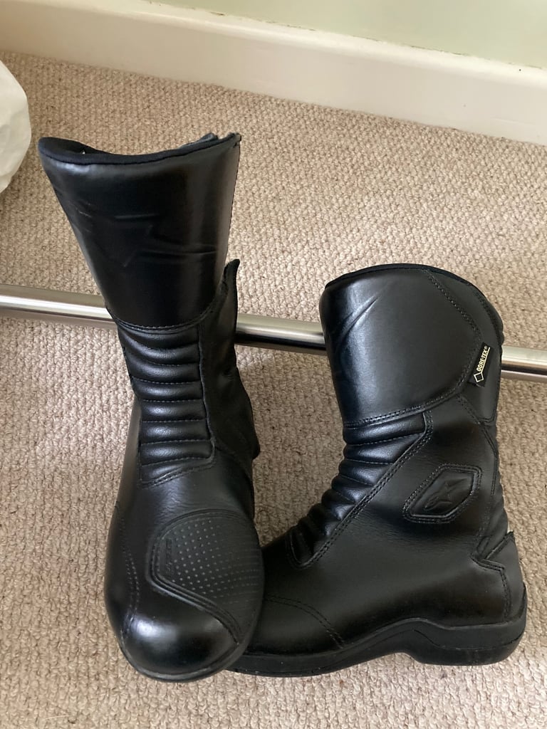 image for motorcycle boots 