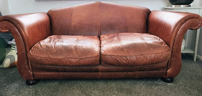 Free Laura Ashley 2/3 leather sofa