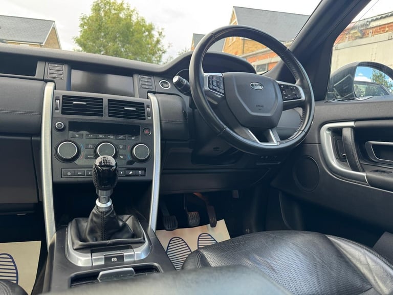 2017 Land Rover Discovery Sport 2.0 TD4 HSE 4WD Euro 6 (s/s) 5dr ESTATE Diesel Manual