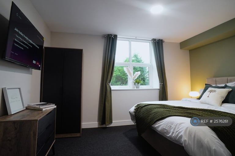 1 bedroom in Beaconsfield Road, Widnes, WA8 (#2576261)