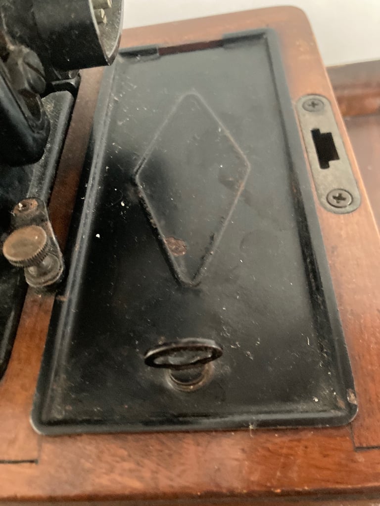 Vintage Singer sewing machine 