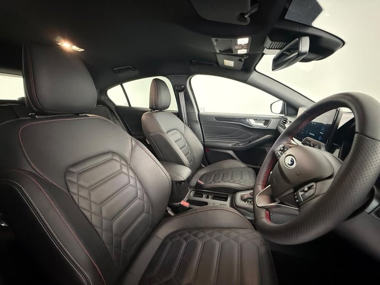 2022 Ford Focus 1.0T EcoBoost MHEV ST-Line Vignale DCT Euro 6 (s/s) 5dr Hatchback PETROL Automatic