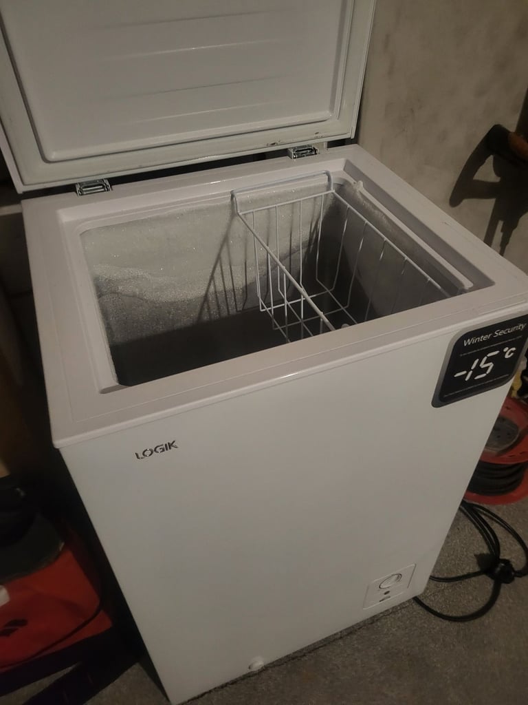 Chest freezer 