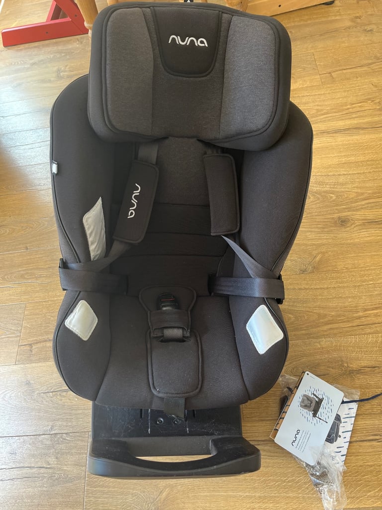 image for Nuna swivel car seat
