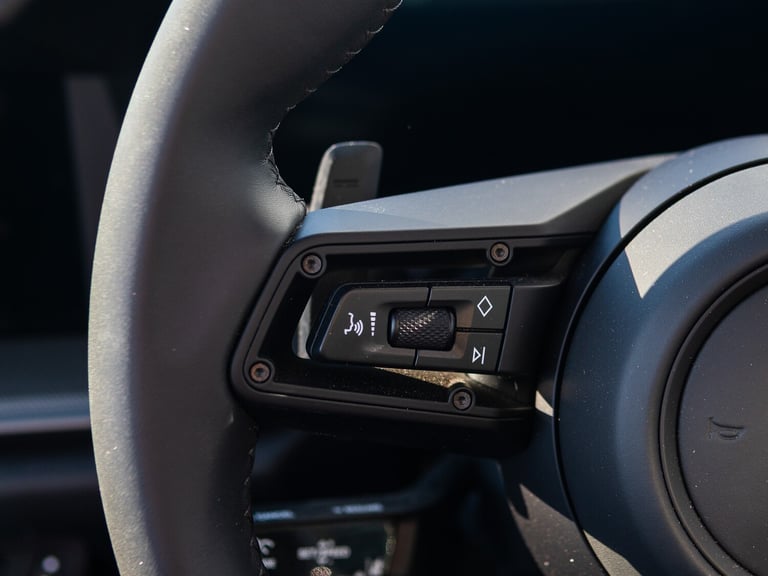 2024 Porsche 911 3.0T 992 Carrera Convertible 2dr Petrol PDK Euro 6 (s/s) (394