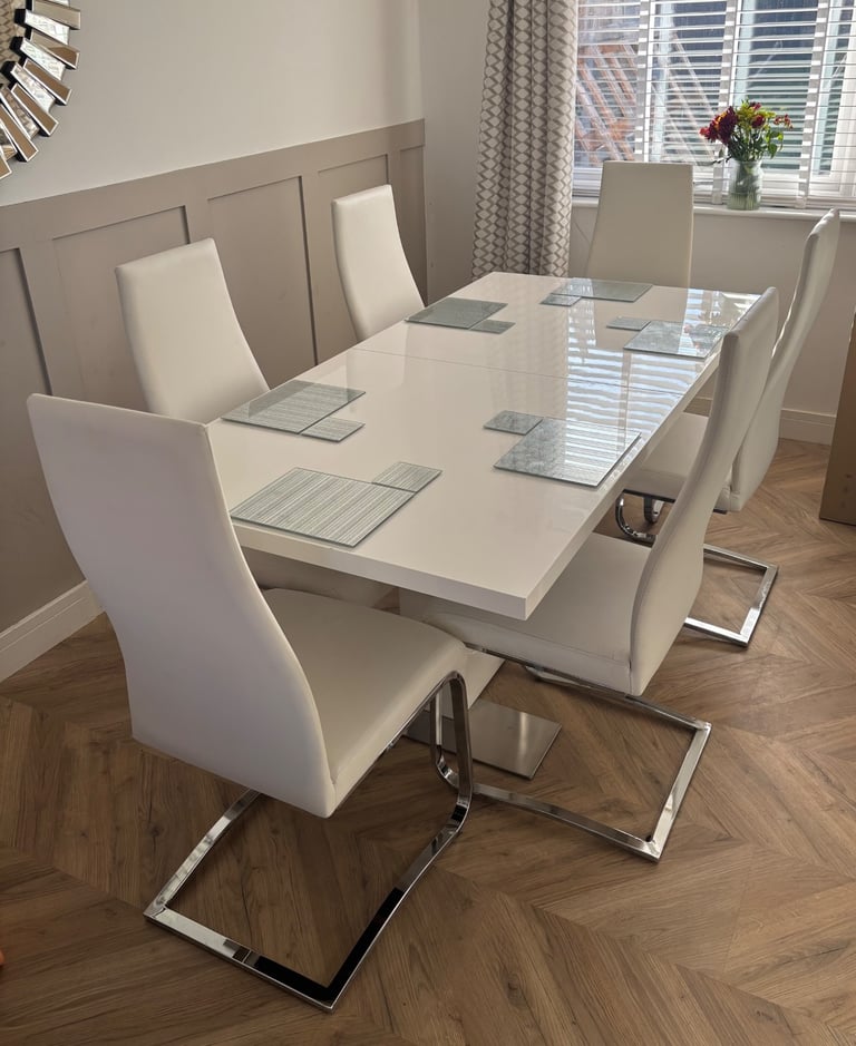 image for Barker And Stonehouse White High Gloss Extending Table And Chairs.