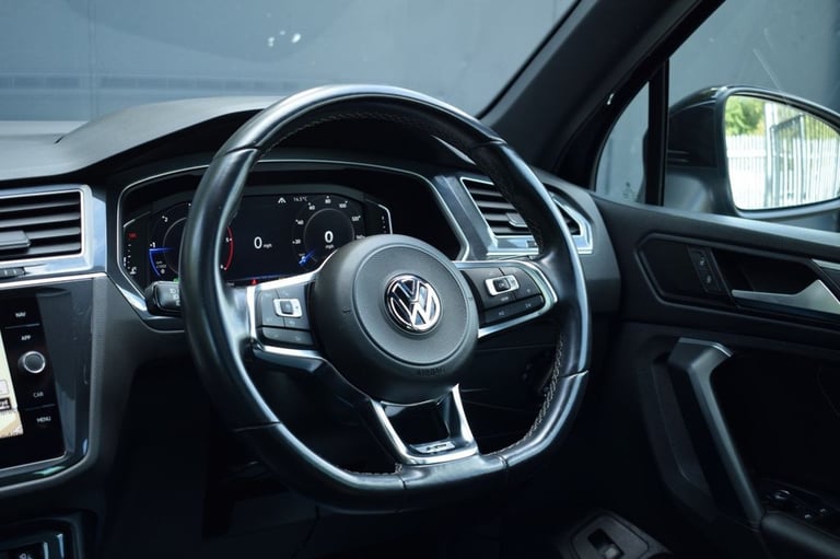 2019 Volkswagen Tiguan 2.0 TDI R-Line SUV 5dr Diesel DSG 4Motion Euro 6 (s/s) (190 ps) ESTATE Die...