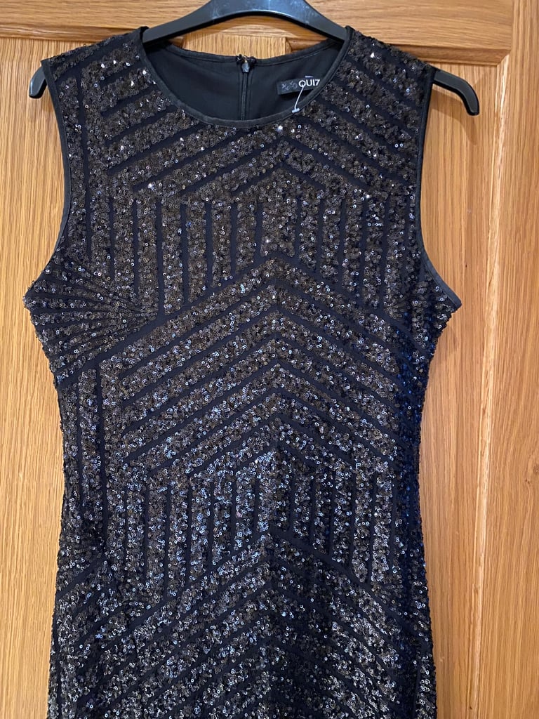 Quiz Beautiful Black Maxi Size GB size 18 Sequins Party/Cruise Evening Dress Like New