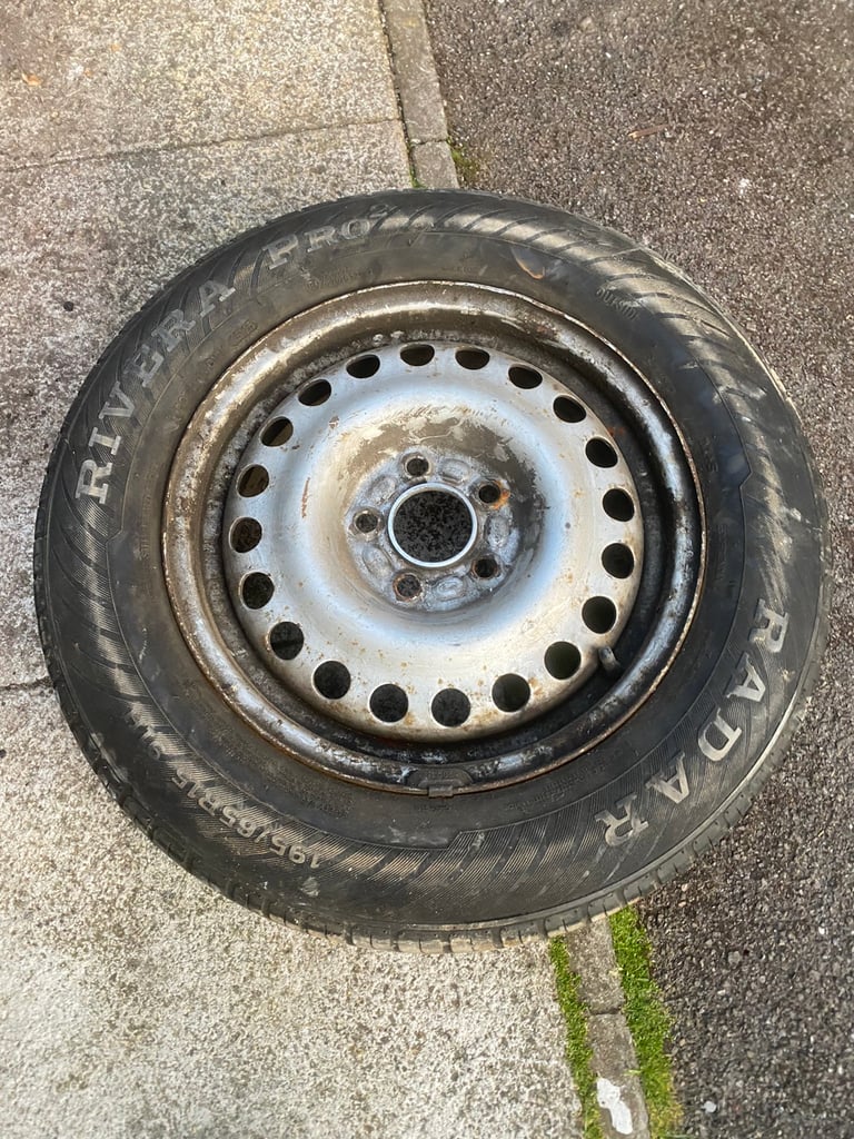 Ford Transit Connect Wheel And 195/65/15 Tyre 