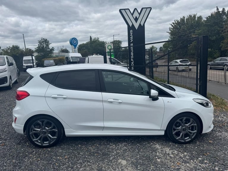 Ford Fiesta 1.0T EcoBoost MHEV ST-Line Edition Euro 6