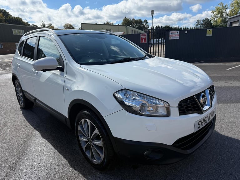 image for NISSAN QASHQAI+2 1.5 dCi Tekna 2011