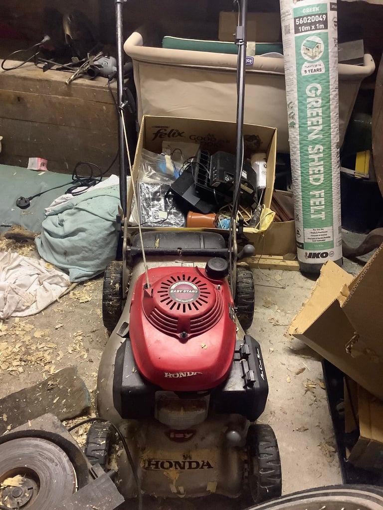 image for Honda 4-stroke Self-Propelled Petrol Lawnmower