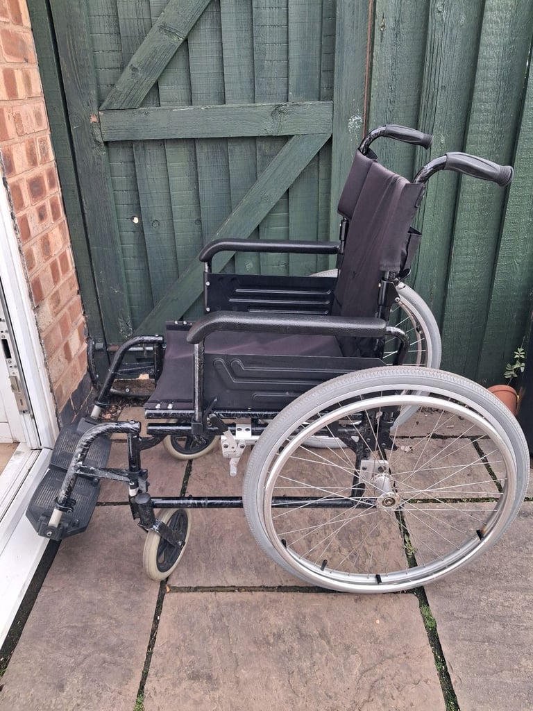 Self-Propelled Wheelchair Z-Tec