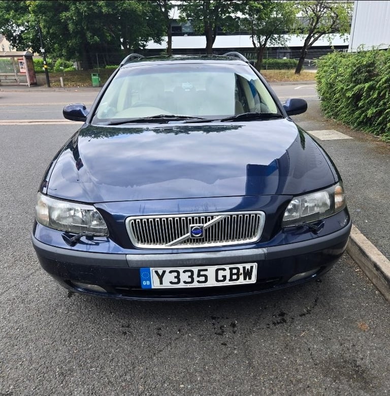 Volvo, V70 T5, Estate, 2001, Automatic, 2319 (cc), 5 doors