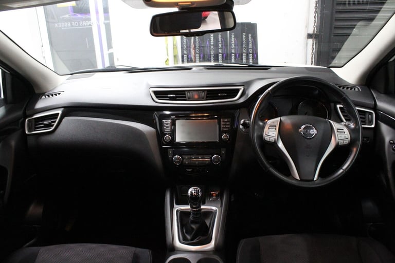 2014 Nissan Qashqai 1.2 DIG-T n-tec+ 2WD Euro 5 (s/s) 5dr HATCHBACK Petrol Manual