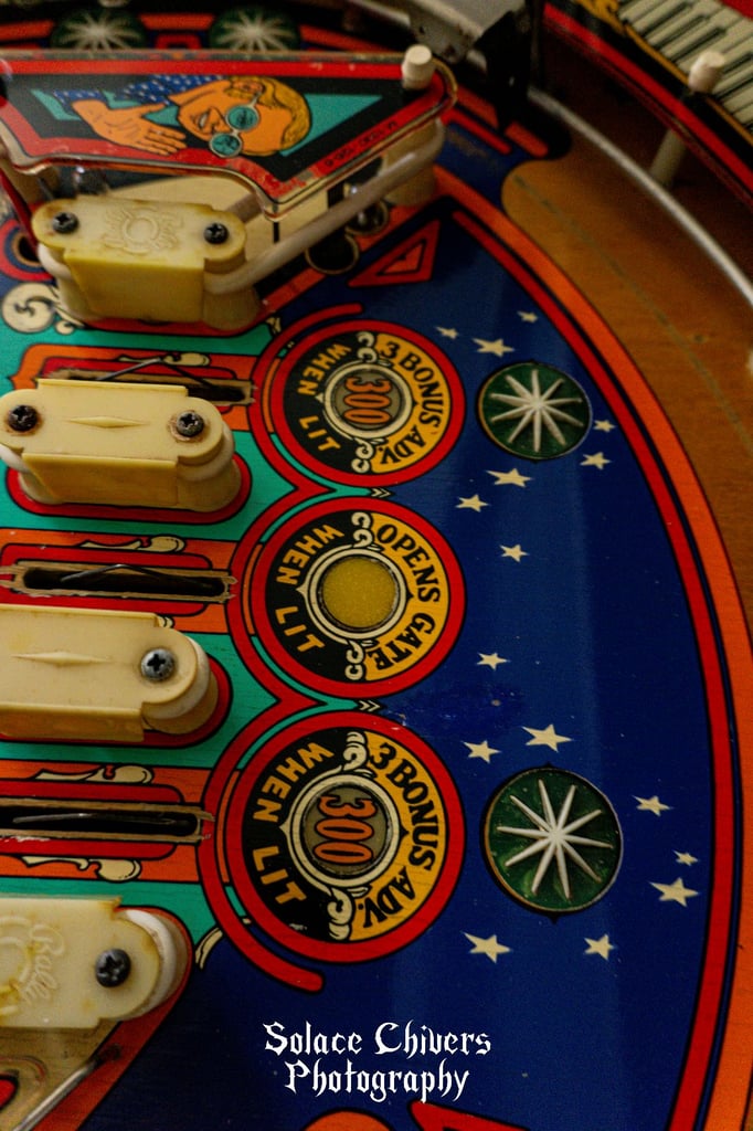 Elton John Arcade pinball machine Captain Fantastic KEN RUSSELL signed  