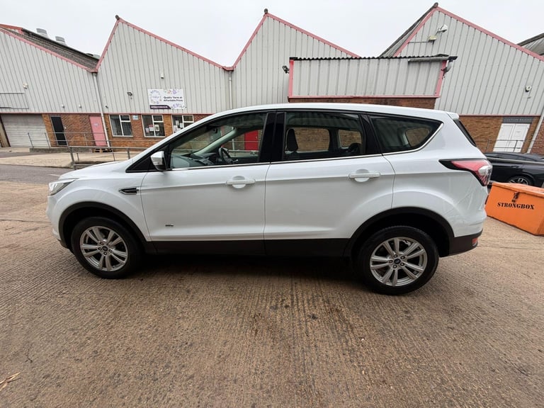 2018 Ford Kuga 2.0 TDCi EcoBlue Zetec AWD Euro 6 (s/s) 5dr HATCHBACK Diesel Manual
