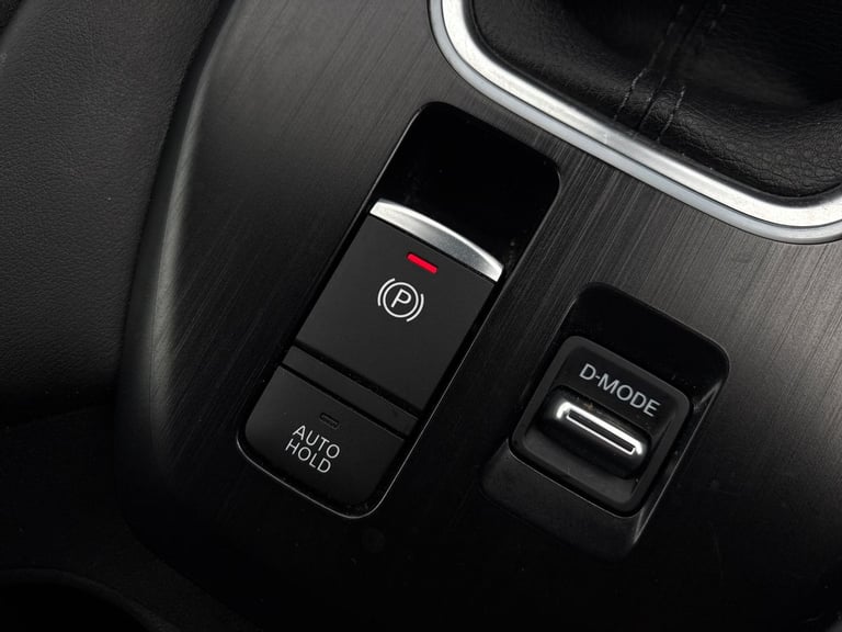 2022 Nissan Qashqai 1.3 DiG-T MH N-Connecta 5dr SUV PETROL Manual