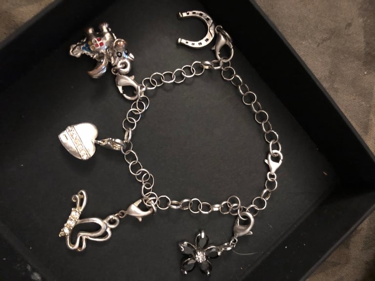 image for Jewellery bundle