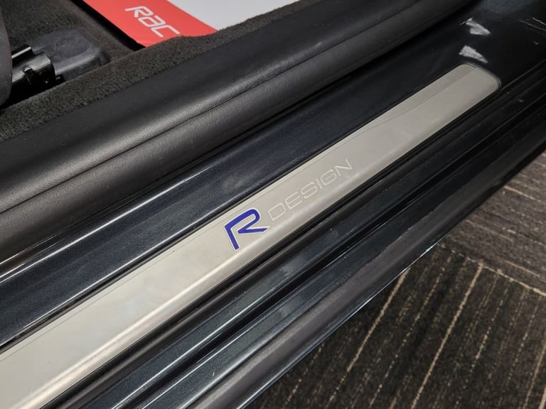 2017 Volvo S60 2.0 D3 R-Design Lux Nav Saloon 4dr Diesel Auto Euro 6 (s/s) (150 ps) Saloon Diesel...