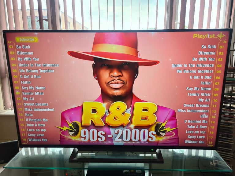 TOSHIBA 65 INCH SMART 4K UHD HDR LED FIRE TV WITH WIFI, FREEVIEW & FREESAT HD 