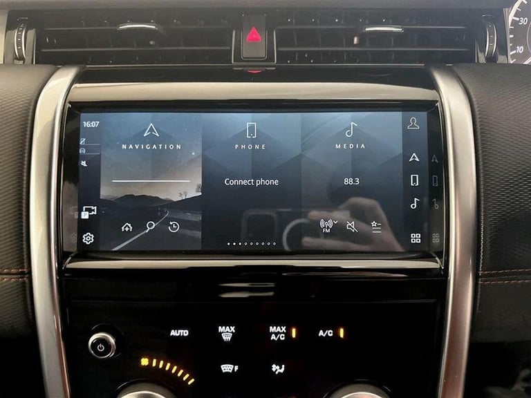 2021 Land Rover Discovery Sport 2.0 D200 MHEV R-Dynamic S Plus Auto 4WD Euro 6 (s/s) 5dr Automati...