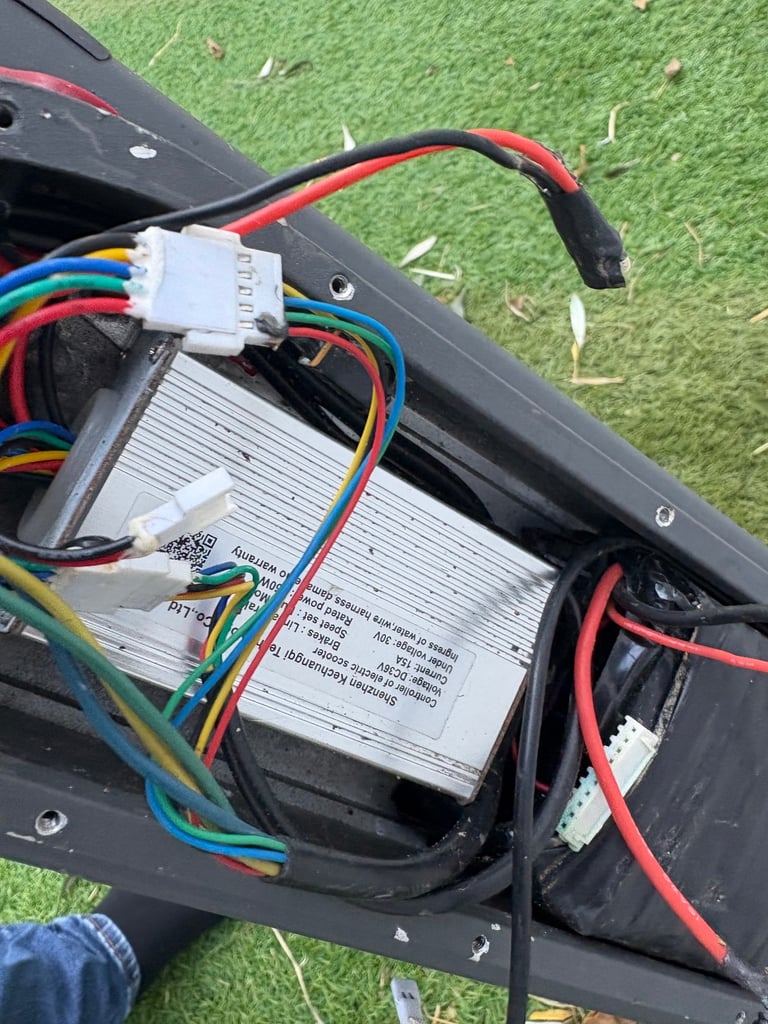 Electric scooter spares or repair 
