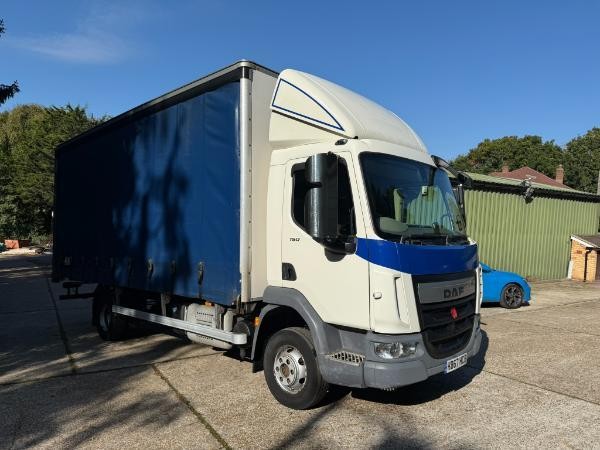 Daf LF150 Day Cab 20ft Curtainside Body