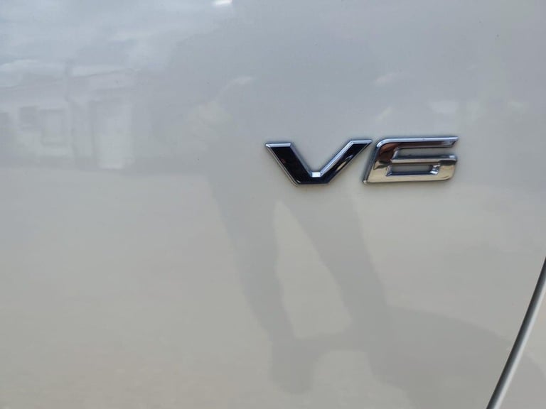 2023 Toyota Vellfire 3.5 V6 ENGINE PETROL Automatic