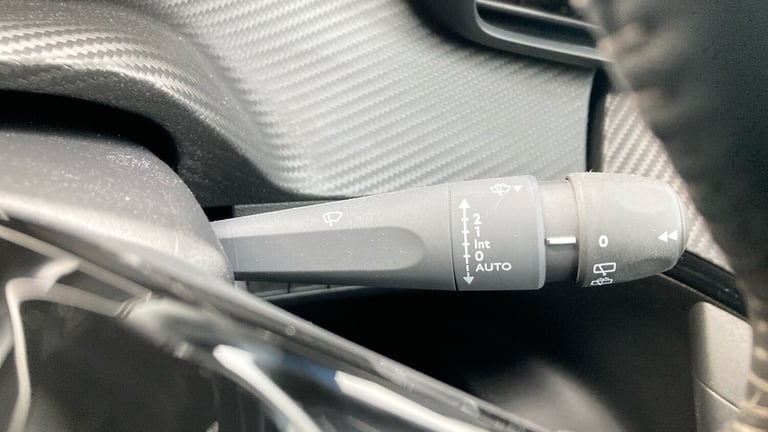 2022 Peugeot 2008 1.2 PureTech Allure Premium+ 5dr Petrol Estate Estate Petrol Manual