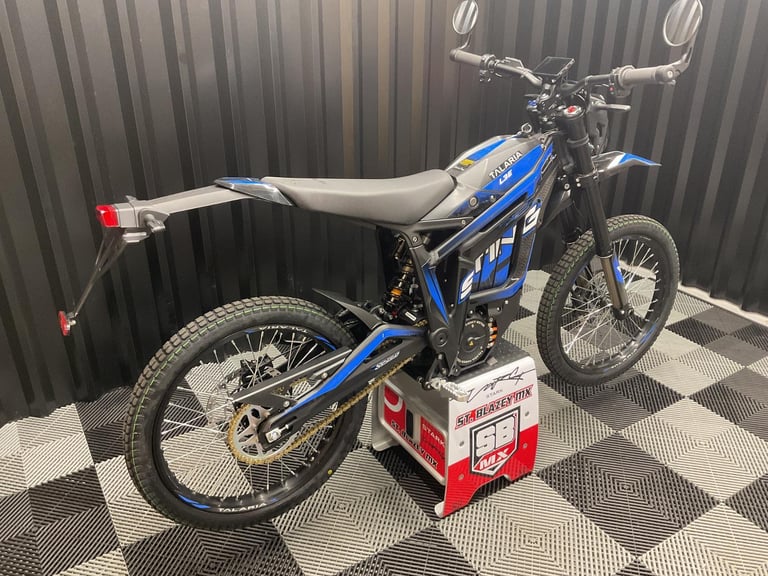 BRAND NEW 2024 TALARIA STING R L3E - ROAD LEGAL ELECTRIC DIRT BIKE