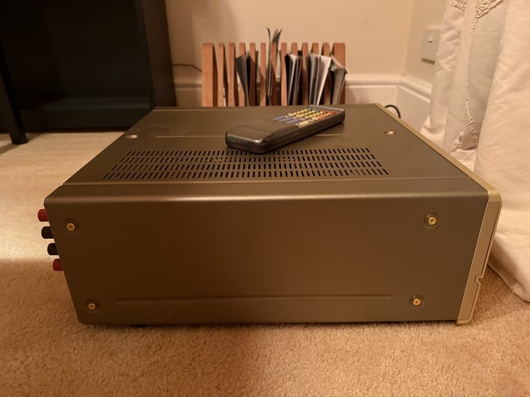Denon AVC-A1D AV receiver amplifier 