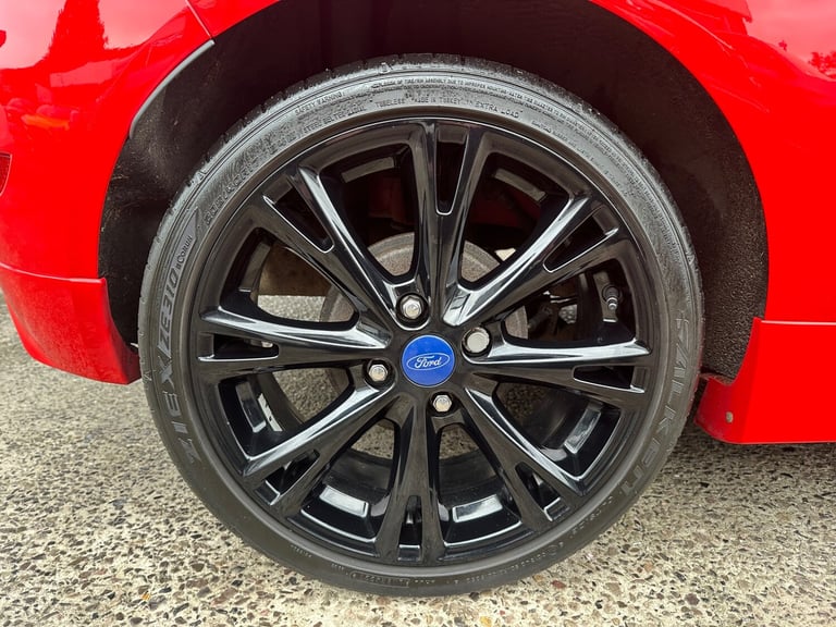 2014 Ford Fiesta 1.0 EcoBoost 140 Zetec S Red 3dr HATCHBACK Petrol Manual