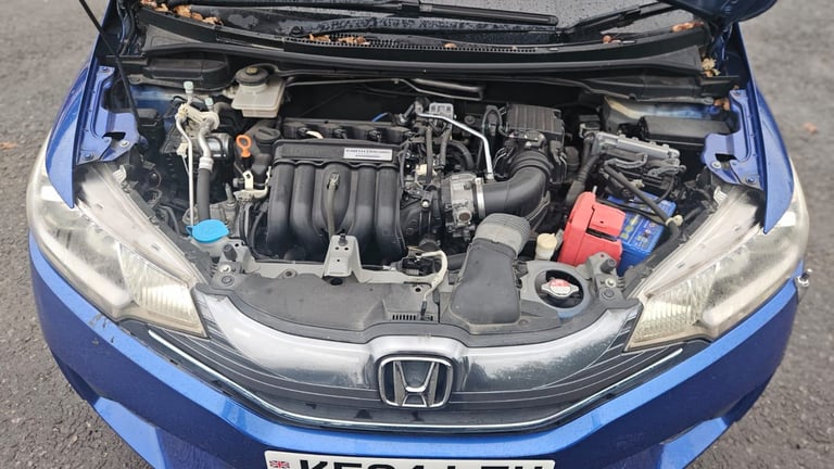 2014 Honda jazz hybrid automatic