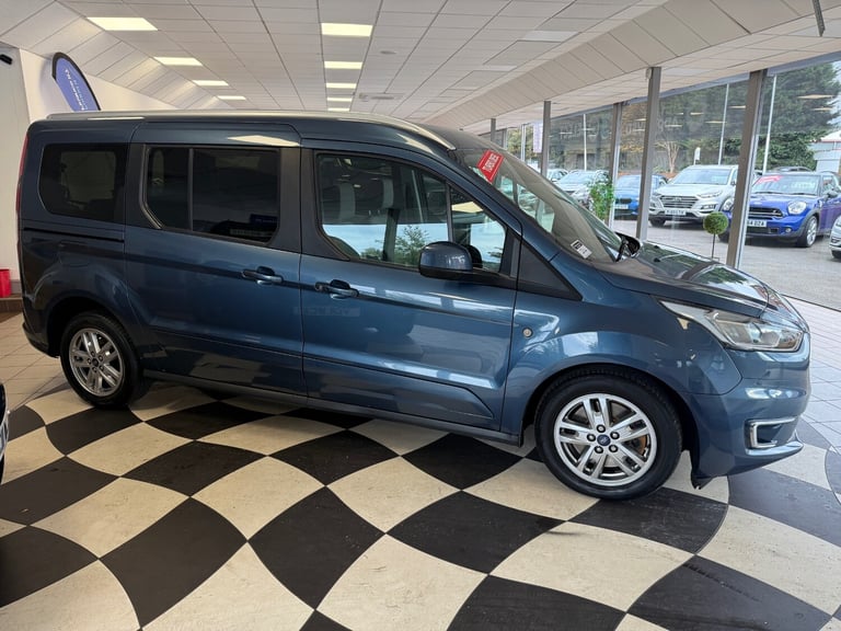 2019 Ford Grand Tourneo Connect 1.5 EcoBlue 120 Titanium 5dr MPV Diesel Manual
