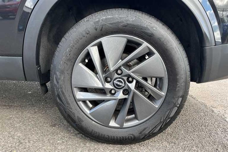 2024 Nissan Qashqai 1.3 DiG-T MH Acenta Premium 5dr HATCHBACK PETROL Manual