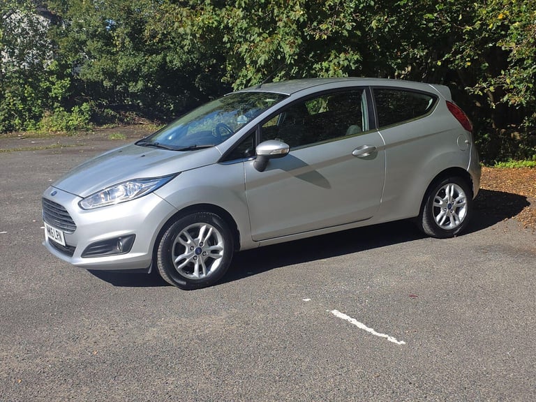 2016 Ford Fiesta 1.0T EcoBoost Zetec Euro 6 (s/s) 3dr HATCHBACK Petrol Manual