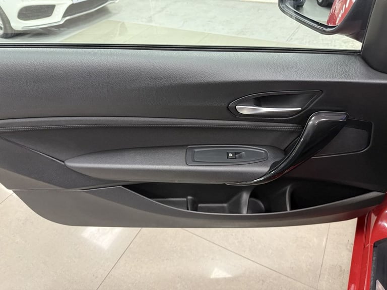 2015 BMW 2 Series 218i Sport 2dr COUPE PETROL Manual