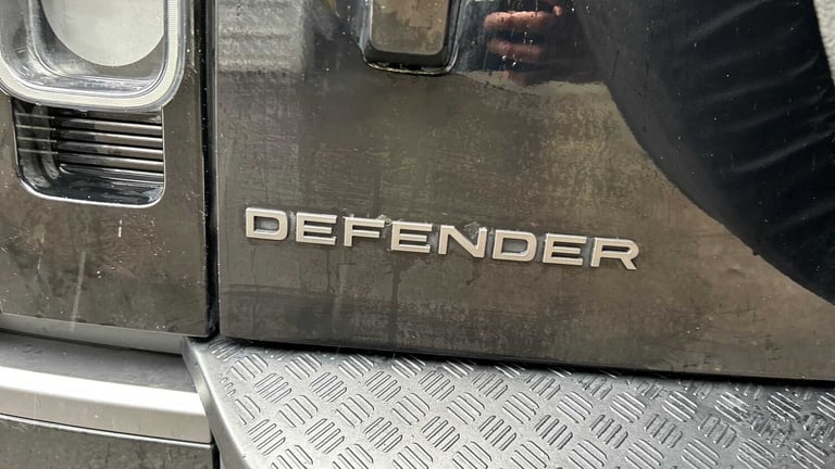 2022 Land Rover Defender 5.0 P525 V8 Carpathian Edition 90 3dr Auto ESTATE PETROL Automatic