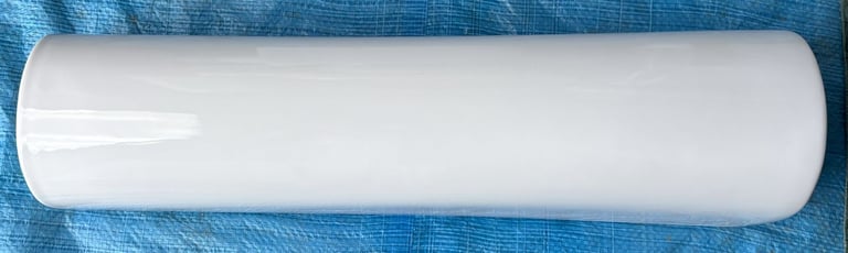 Roca Debba wall-hung basin 1TH with full pedestal width 550mm, 660mm high Laura pedestal