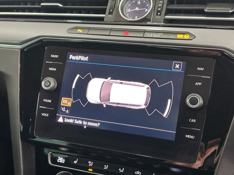 2018 Volkswagen Passat 1.4 TSI R-Line Estate 5dr Petrol DSG Euro 6 (s/s) (150 ps) Estate Petrol A...